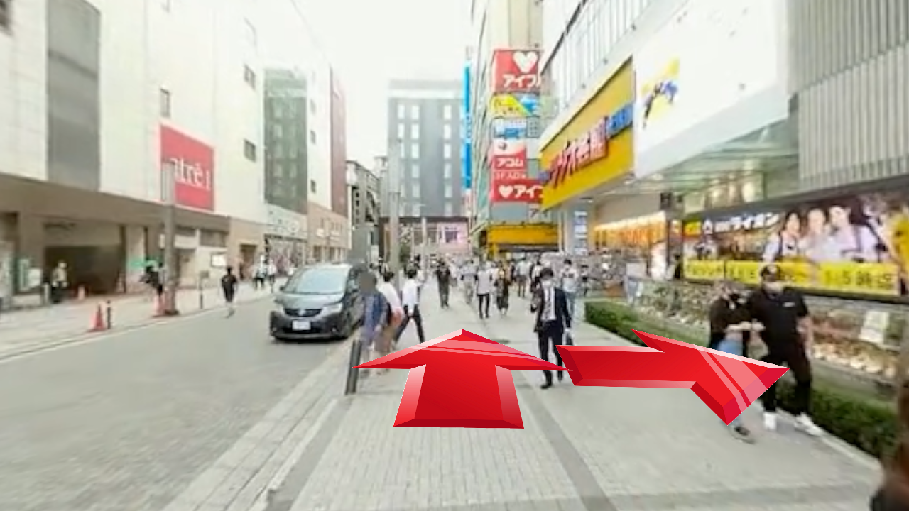 360CityArena 的第一人称视觉观测与分支节点交互示例